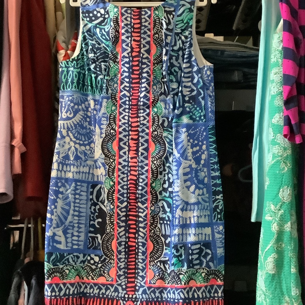 Lilly Pulitzer‎ Blue and Red Graphic Mila stretch shift, deep indigo, 8